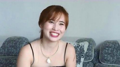 24岁越南姑娘嫁55岁广西大叔，婚后生活啥都好，就是这点无法满足