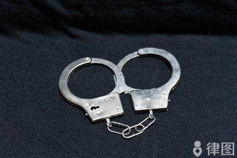 故意伤害小动物是犯法吗？