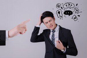 苹果手机999元消费者大呼上当