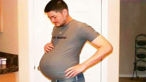 世界上首位生孩子的男人？成功生下两男一女，他是如何做到的