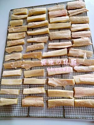 宠物狗零食双色雪糕磨牙棒的做法 步骤1
