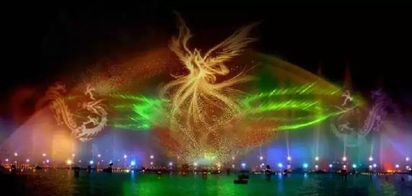 灯光秀萌宠乐园，梦幻与现实的完美融合