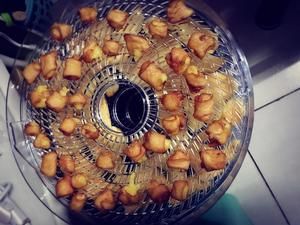 麦兜的小零食(宠物狗狗零食)的做法 步骤1