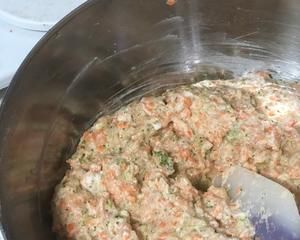 宠物蛋糕 狗狗蛋糕的做法 步骤7