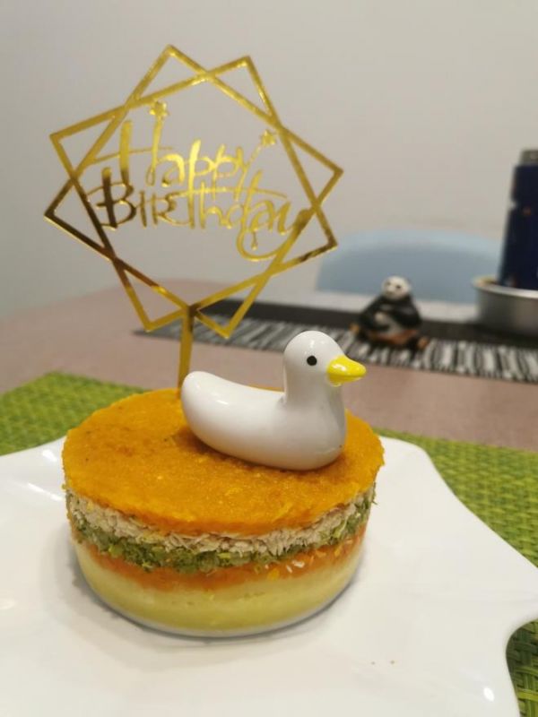 超简单的狗狗生日蛋糕的做法