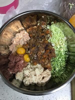 三文鱼牛肉鸡肉自制狗粮的做法 步骤4