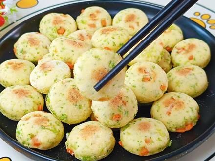 秋天多给孩子吃这个小饼，无水无油，好看好吃又营养，孩子超喜欢 #西蓝花 #小饼 #好吃 #做法 #美食