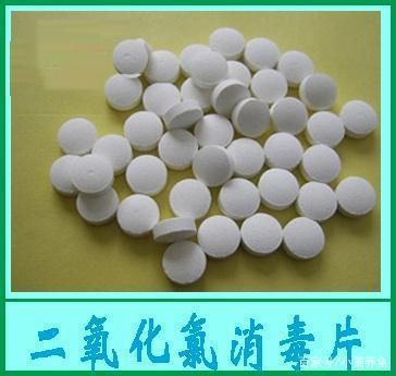 养鱼！我有三个小妙招，保护观赏鱼健康维生素C很重要，新手必看