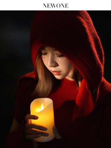 女孩与圣诞惊喜 | 提前入冬，圣诞氛围感写真