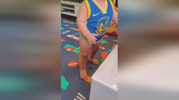 李老板之迷惑行为大赏哈哈