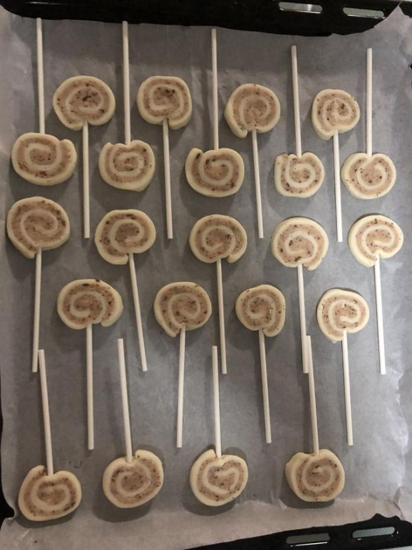 宠物棒棒糖饼干的做法
