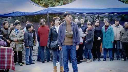影视：姑娘刚退伍就被混混欺负，正愁一身功夫没处使，这下精彩了