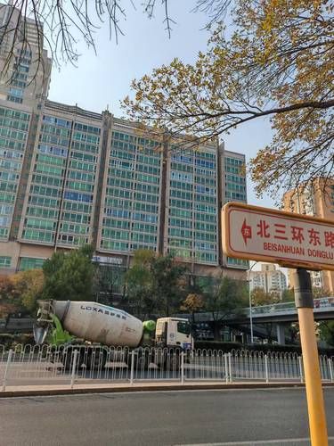 北三环东路西坝河·这里又支愣起来了！