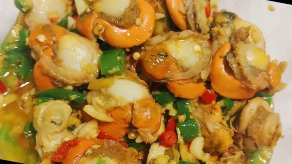 美食制作分享，蒜蓉扇贝，蟹膏黄瑶柱鲜