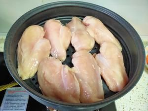 宠物零食鸡胸肉的做法 步骤2