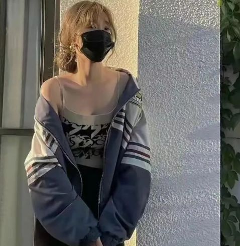 甜酷女孩虞书欣的春日穿搭,美的没有瓶颈期!