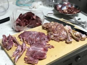 科学自制猫饭(熟肉)猫罐头的做法 步骤1