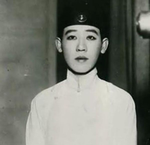 可恨之人也可怜：川岛芳子被捕真相：竟与一只特殊的猴子有关！