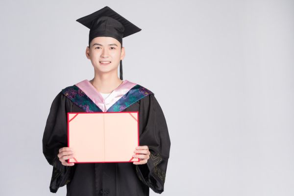 成都宠物养护专业中专学校_成都专业宠物培训基地