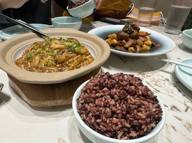 “孕妇之光”餐厅