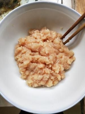 宠物食谱～鸡肉菜团的做法 步骤1