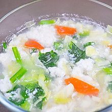 狗狗菜谱:芹菜鸡肉汤
