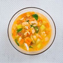 猫猫菜谱:三文鱼番茄汤