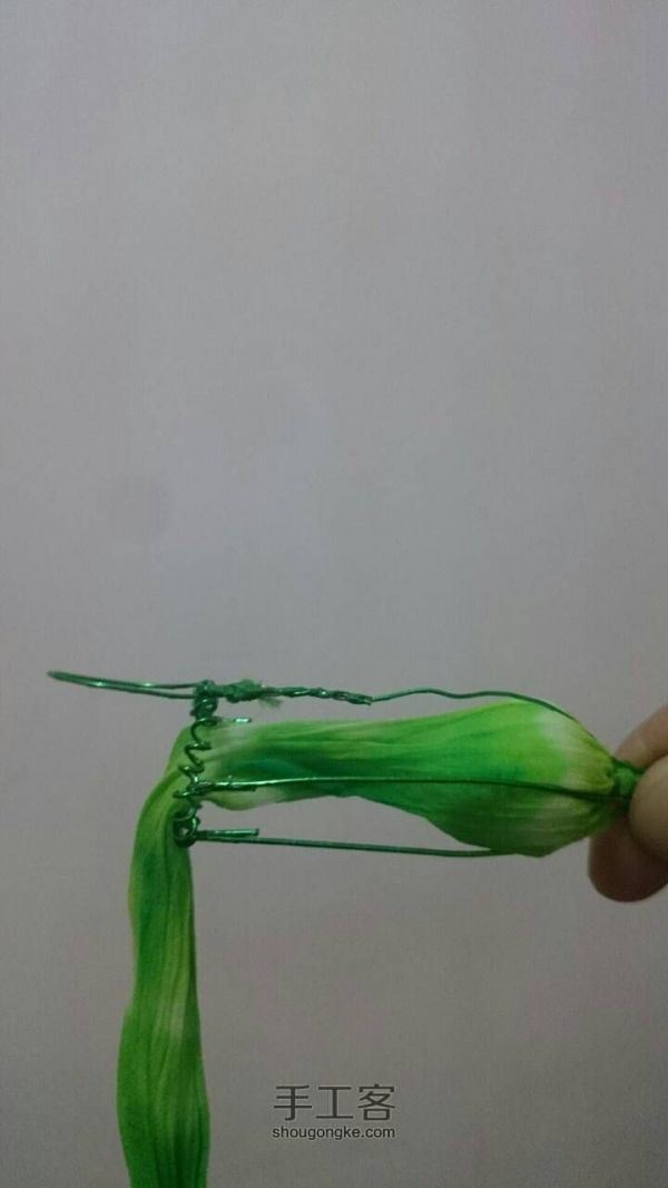猪笼草制作教程--丝网花类 第8步