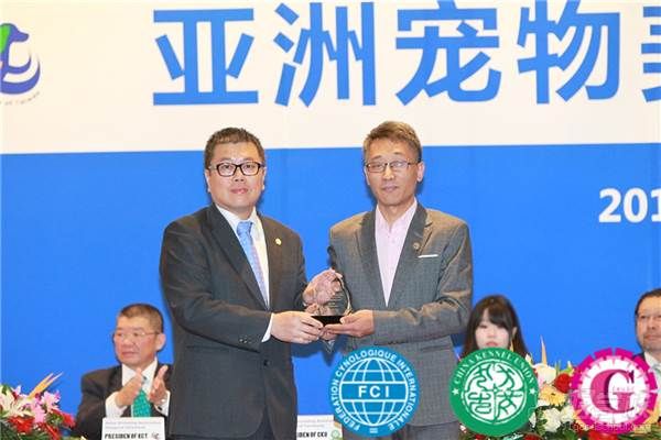 学校荣誉
