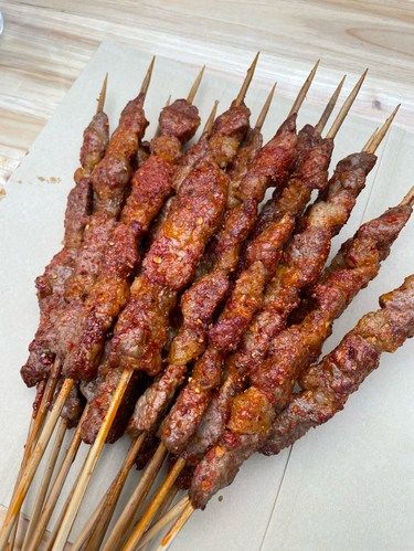 昆明！！坐穿4号线也要来吃的牛肉串