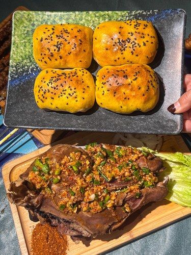 昆明新疆菜！不好找但好好吃啊…