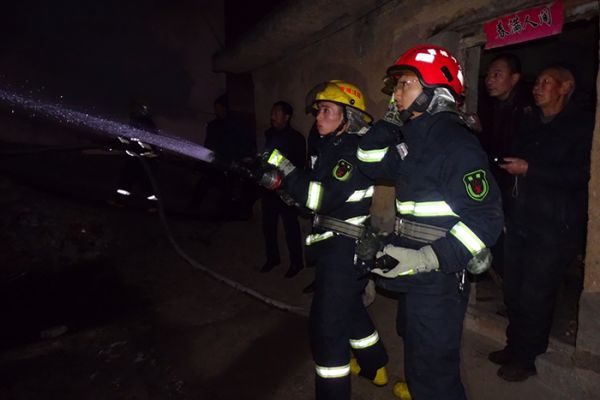 陈念念：消防员不是生来勇敢，而是一份责任