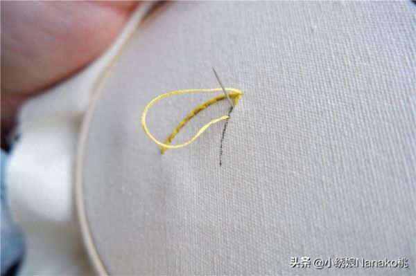 大狗狗小绣法，一个简单的小技巧，绣一只超萌的古牧狗狗刺绣教程