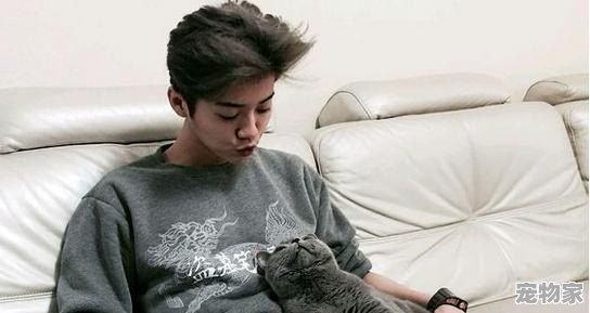 郭碧婷养20只狗10只猫40只鸟在家里，如果你的女朋友也养这么多，你能接受吗