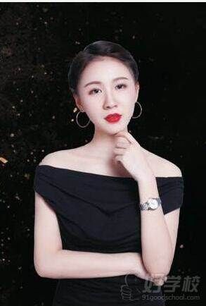 武汉南艺精致宠美培训学校 陈老师
