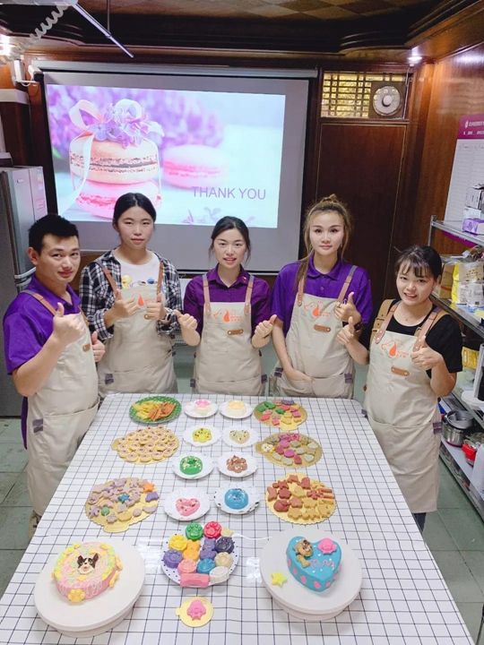 宠物烘焙零食培训学校——烘焙与爱的完美结合