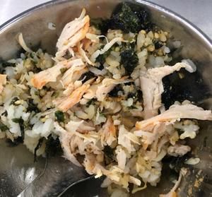海苔肉松鸡肉拌饭（懒人下饭）的做法 步骤2