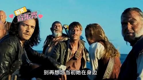 男孩网吧烟嗓唱歌，一首《探清水河》太好听了，旁边妹子一脸崇拜