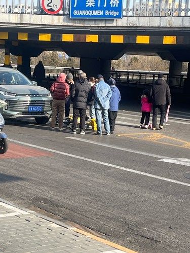 年底了出行要注意交通隐患