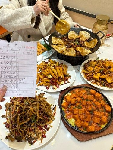我可太喜欢徐州热腾腾的地锅鸡了！！！