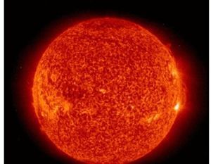 什么是红巨星（恒星燃烧到后期所经历的一个阶段）