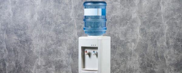 饮水机为什么漏水 饮水机怎么会漏水
