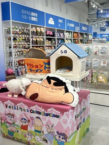 合肥！！店里好多蜡笔小新！！！