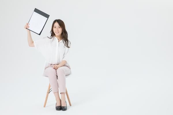《星际战甲仲裁宠物：未来宠物护理的新模式》 图2