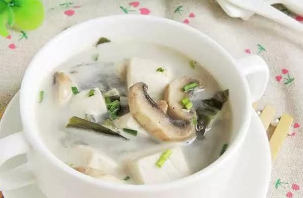 宝宝补钙食谱促进骨骼发育