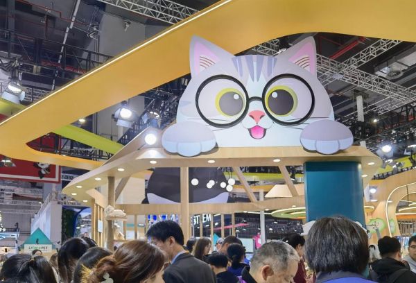 与“它”共享美好生活：探访进博会上的“猫猫馆”