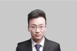 起诉异地的人必须去当地么