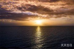 风水里卧室适合装水晶灯吗