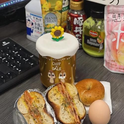 如何为你的宠物狗狗配置营养早餐？（教你从食材选择到烹饪技巧，让你的狗狗健康又美味）