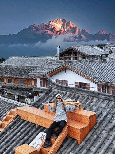 在丽江束河玉龙雪山下浪漫又chili的下午茶